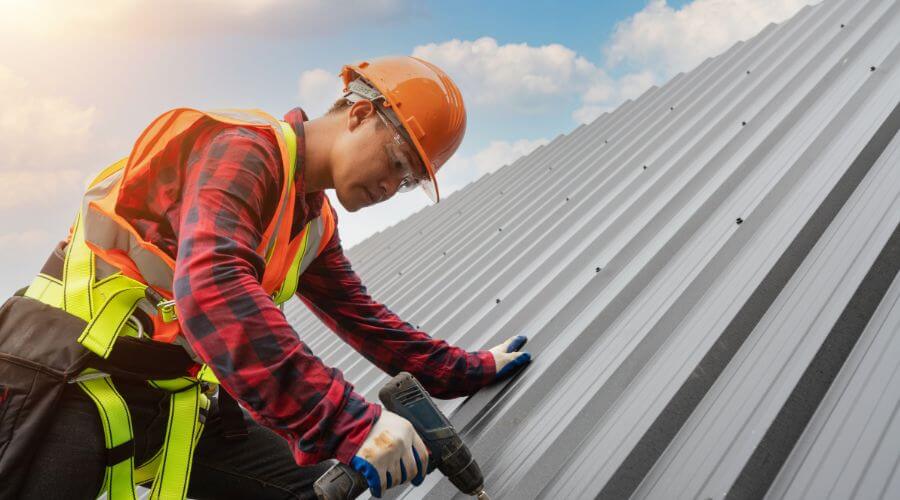 Professional Flat Roofing Installation in Ferndale, CA